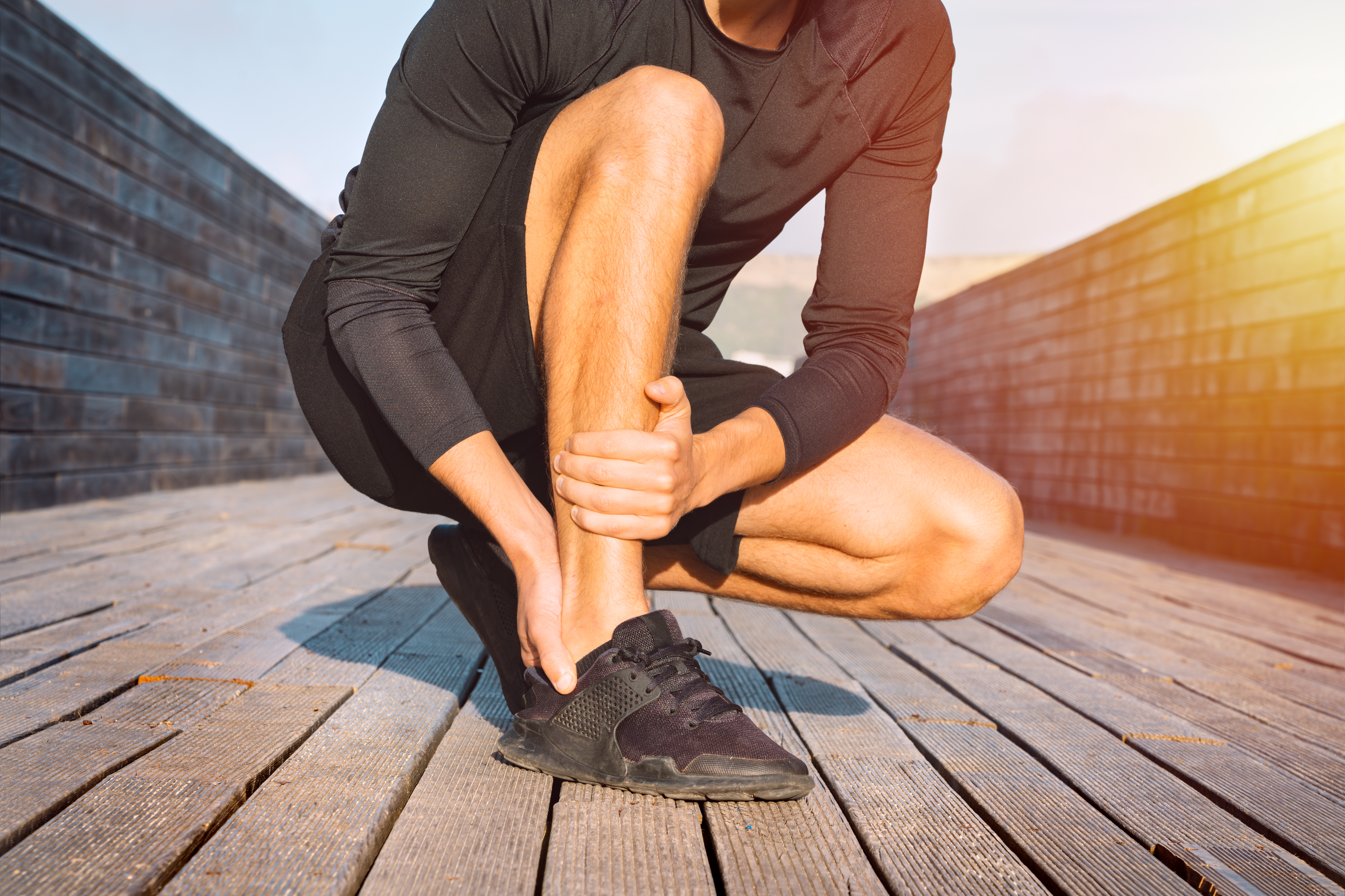 Runner with ankle injury 