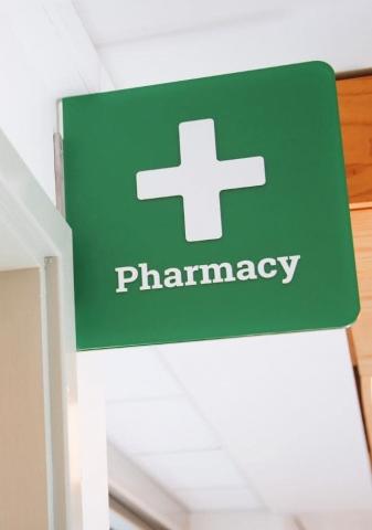 Pharmacy-and-Vaccination-Clinic